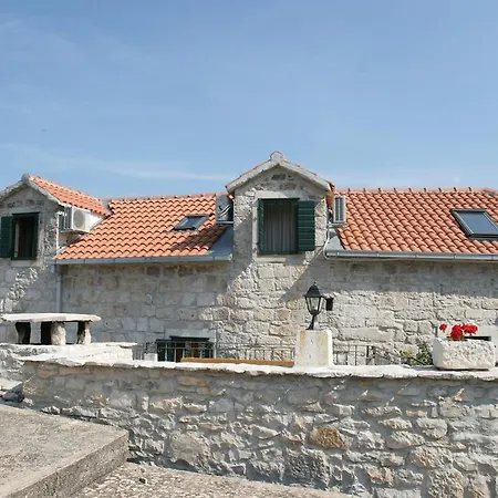Villa Skrip Škrip